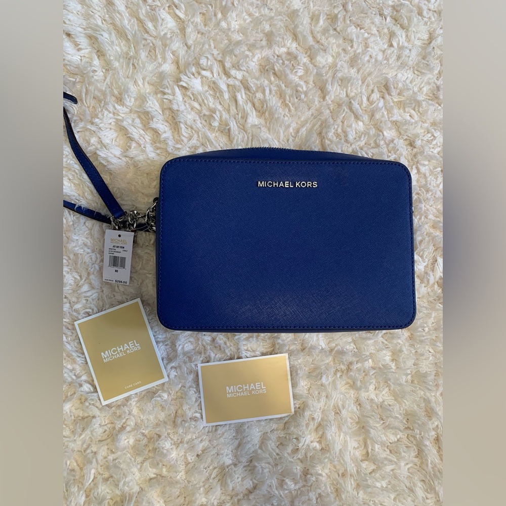Michael Kors crossbody bag